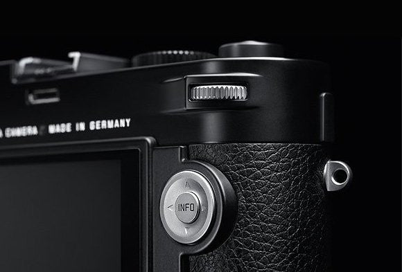 Leica M - Black Paint (Typ 240) – supply-theme-blue
